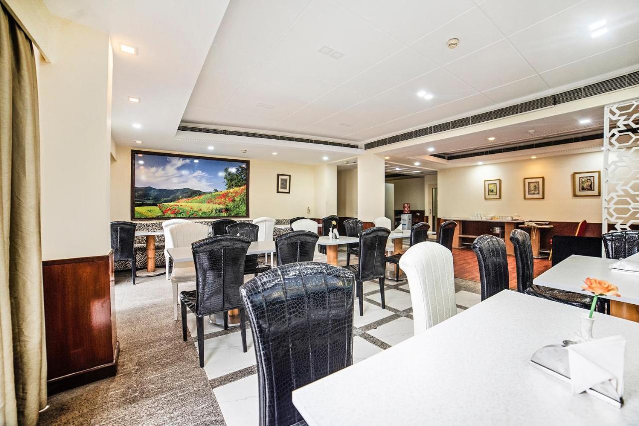 ניו דלהי Fabhotel Bmk Grand מראה חיצוני תמונה